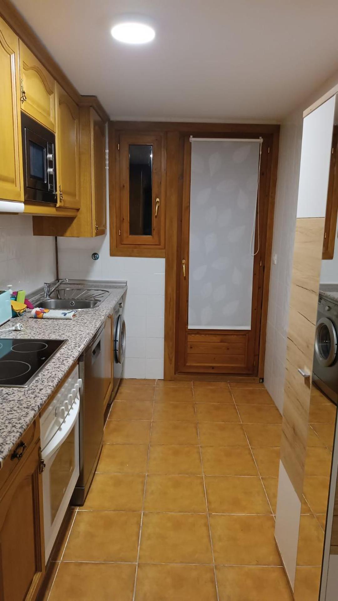 Adosado En Villanua Con Wifi Exterior photo
